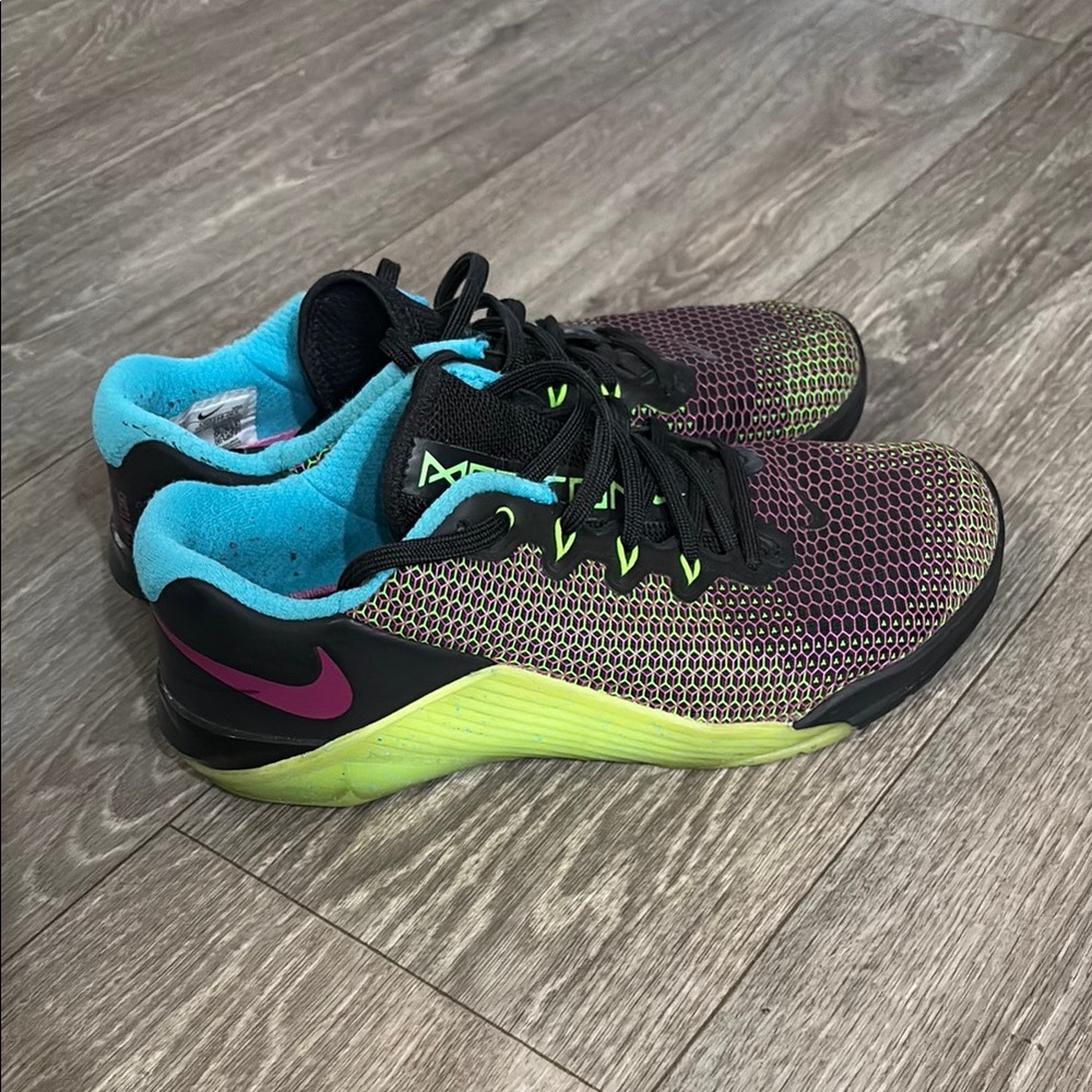 Nike Metcon 5 AMP Athletic Shoe